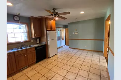 940 Wheatland Rd, West Middlesex Boro, PA 16159 - Photo 8