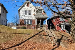 148 Carnegie Ave, Clairton, PA 15025 - Photo 2