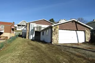 724 Laura St, West Mifflin, PA 15122 - Photo 4