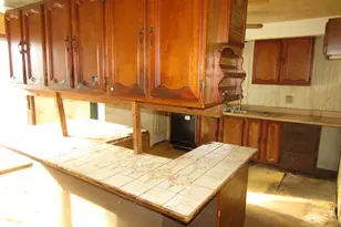 724 Laura St, West Mifflin, PA 15122 - Photo 16