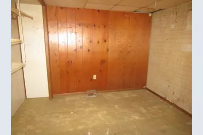 724 Laura St, West Mifflin, PA 15122 - Photo 36