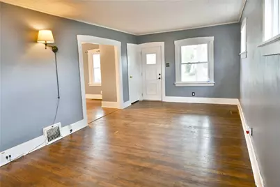 1107 W Ridge Ave, Sharpsville, PA 16150 - Photo 8