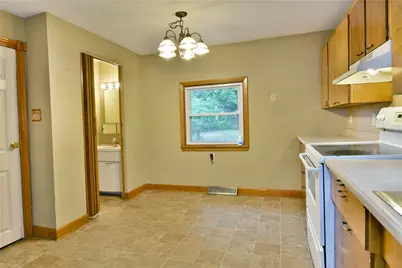 1107 W Ridge Ave, Sharpsville, PA 16150 - Photo 16