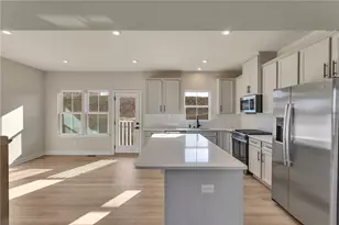 6035 Rubyway, Adams Township, PA 16046 - Photo 4