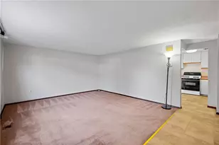 201 Kenney Dr, Sewickley, PA 15143 - Photo 6