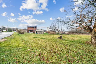 132 W Pennsylvania, New Stanton, PA 15672 - Photo 30