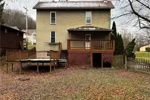 240 Penn Adamsburg Rd, Hempfield Township, PA 15675 - Photo 20