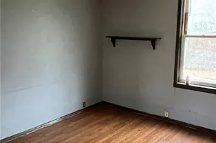 240 Penn Adamsburg Rd, Hempfield Township, PA 15675 - Photo 4