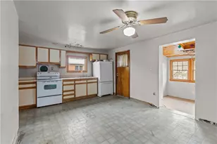 11690 Center St, North Huntingdon, PA 15642 - Photo 8