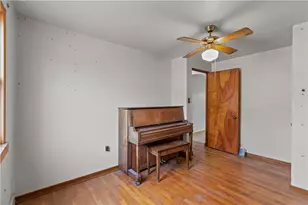 11690 Center St, North Huntingdon, PA 15642 - Photo 16