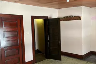 832 Thompson, Donora, PA 15033 - Photo 16