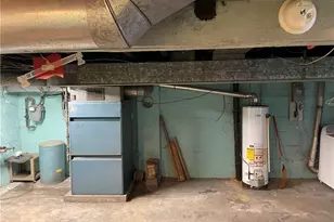 832 Thompson, Donora, PA 15033 - Photo 30