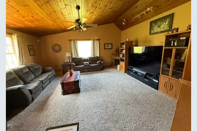 2216 N Camp Run Rd, Perry Township, PA 16123 - Photo 4