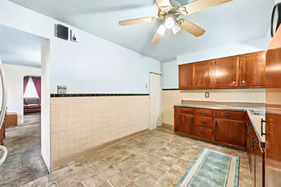 352 39th St, Pittsburgh, PA 15201 - Photo 10