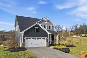 4 Dana Dr, Findlay Township, PA 15108 - Photo 2