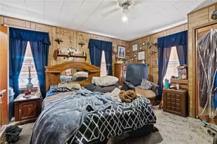 212 Bessemer Ave, Twp of But SW, PA 16045 - Photo 8