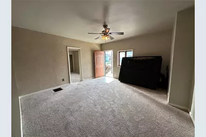 243 Pennsylvania Avenue, Rochester, PA 15074 - Photo 4