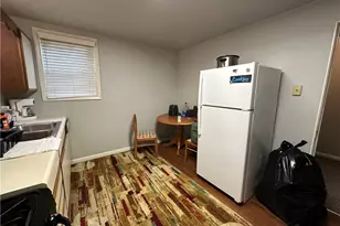 243 Pennsylvania Ave, Rochester, PA 15074 - Photo 12