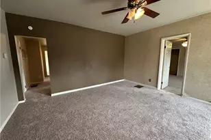 243 Pennsylvania Ave, Rochester, PA 15074 - Photo 6