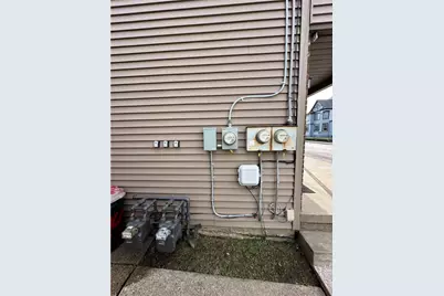 243 Pennsylvania Avenue, Rochester, PA 15074 - Photo 8