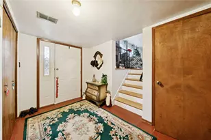 140 Possum Hollow Rd, Hempfield Township, PA 15601 - Photo 2