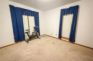 122 Helga Dr, Clay Township, PA 16061 - Photo 24