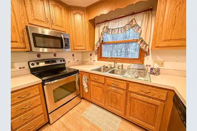 122 Helga Dr, Clay Township, PA 16061 - Photo 16