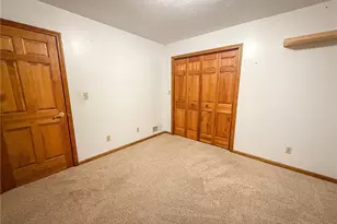 122 Helga Dr, Clay Township, PA 16061 - Photo 26