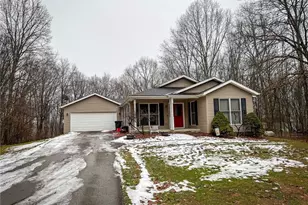 122 Helga Dr, Clay Township, PA 16061 - Photo 1