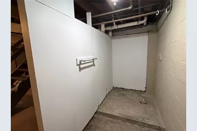 959 Bechtol, Sharon, PA 16146 - Photo 24