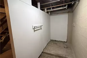 959 Bechtol, Sharon, PA 16146 - Photo 24