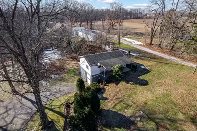 325 E Brewster Rd, Center Township, PA 16001 - Photo 4