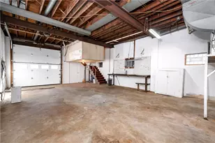 325 E Brewster Rd, Center Township, PA 16001 - Photo 28