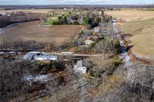 325 E Brewster Rd, Center Township, PA 16001 - Photo 36