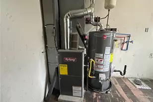 849 Rebecca Ave, Pittsburgh, PA 15221 - Photo 10