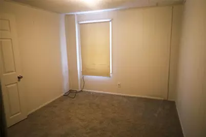 635 Large Ave, Clairton, PA 15025 - Photo 8