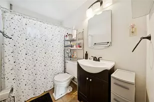 203 Sherrie Dr, Pittsburgh, PA 15239 - Photo 14