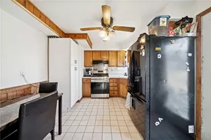 203 Sherrie Dr, Pittsburgh, PA 15239 - Photo 22