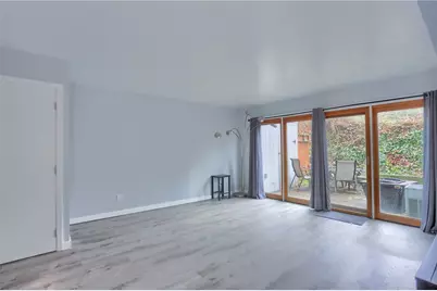 444 Country View Ct, Pittsburgh, PA 15205 - Photo 14