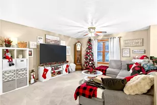 4 N Washington St, Masontown, PA 15461 - Photo 10