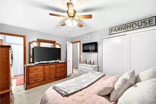 4 N Washington St, Masontown, PA 15461 - Photo 12