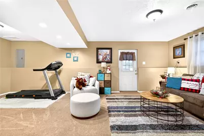 4 N Washington St, Masontown, PA 15461 - Photo 22