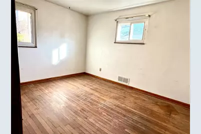 5719 Keefe St, Pittsburgh, PA 15207 - Photo 22