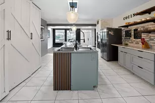 290 Maple Dr, Greensburg, PA 15601 - Photo 12