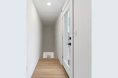 1361 Hawthorne St, Pittsburgh, PA 15201 - Photo 20