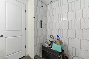 1361 Hawthorne St, Pittsburgh, PA 15201 - Photo 16