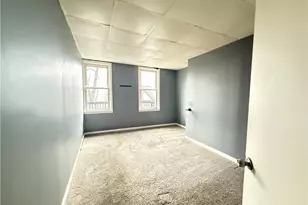 801 Wymore St, Elliott, PA 15220 - Photo 4