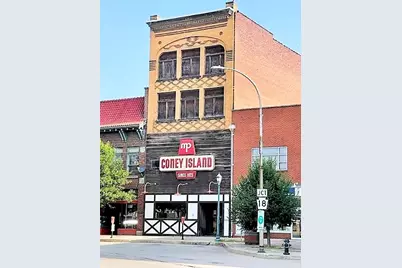 9 E Washington St, New Castle, PA 16101 - Photo 1