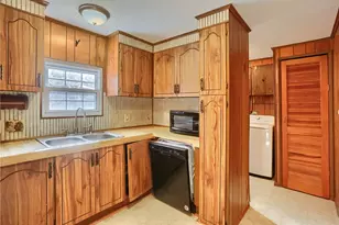 5035 Bear Run Rd, Cranberry Township, PA 16066 - Photo 12