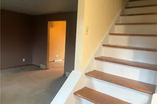 395 Dermond Rd, Hermitage, PA 16148 - Photo 4